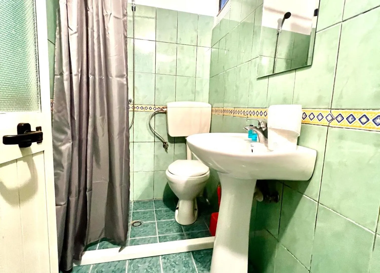 Spiranca Luxury Home Tirana 0*,